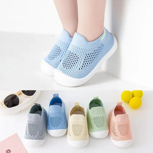 Soft, non-slip toddler shoes